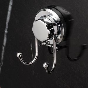 Фото Крючок двойной на вакуумной присоске